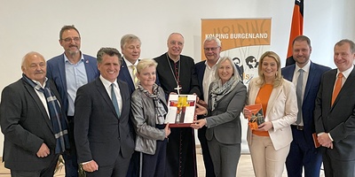 Am 27. April wurde das neugestaltete, umgebaute und erweiterte Kolpinghaus in Eisenstadt eröffnet und von Bischof Zsifkovics gesegnet.