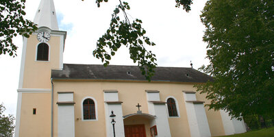 ORF III und Radio Burgenland übertragen die heilige Messe aus Unterrabnitz am Sonntag, 11. Juni 2023.