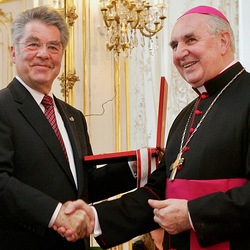 Bischof Dr. Paul Iby erhält Auszeichnung der Republik Österreich, Bundespräsident Fischer, Bischof Iby