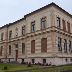 Josef-Wessely-Haus - Pfarrzentrum