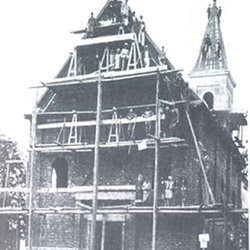 Kirchenumbau im Jahre 1932