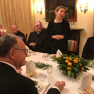 Österreichs Vatikan-Botschafterin Franziska Honsowitz-Friessnigg ehrt Burgenlands Spitzen