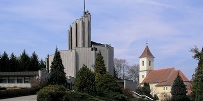 Heilig Geist Kirche        