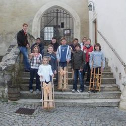 OLYMPUS DIGITAL CAMERA         