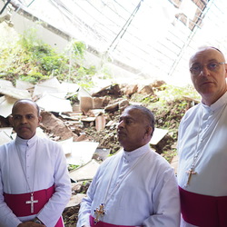 Die Kirche von Keerikara nach dem Jahrhundertmonsun: Zerstörung ... 