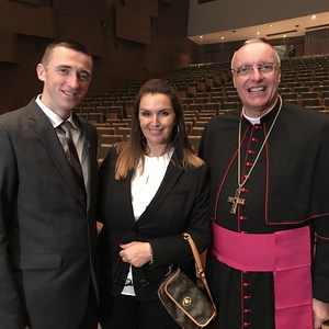 Der Bürgermeister von Vukovar, Ivan Penava, dankt Präsidentin Karlich und Protektor Bischof Zsifkovics für das Engagement von Hrvat S.A.M. für die Kinder von Vukovar