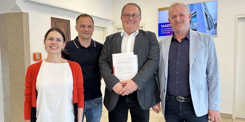 v.l.n.r.: Sarah Haller, Mario Klikovits, Helmut Sederl, Johannes Stipsits