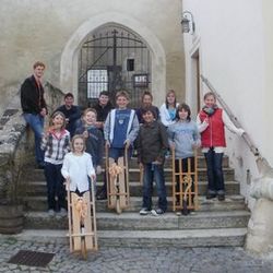 OLYMPUS DIGITAL CAMERA         