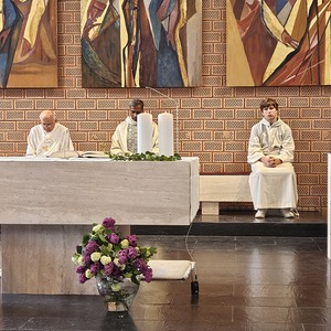Lektorin  1.Lesung: Christa Ankerl