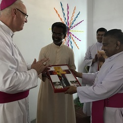 Eisenstadt ist auch in Indien: Das Martinskreuz der Diözese wird einen guten Platz im „Angel‘s Village“ finden 