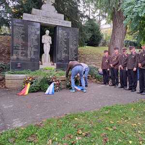 Kranzniederlegung SC Bad Sauerbrunn