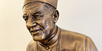 Büste von Bischof Stefan László