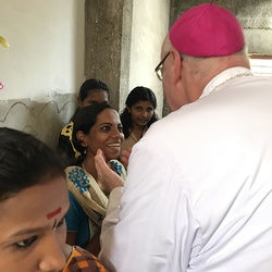 Ihre Arbeit ist fordernd: die Betreuerinnen im „Angel‘s Village“