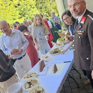 Pfargemeinderat Andi Reisner und Pfarrgemeinderätin Kathi Graner