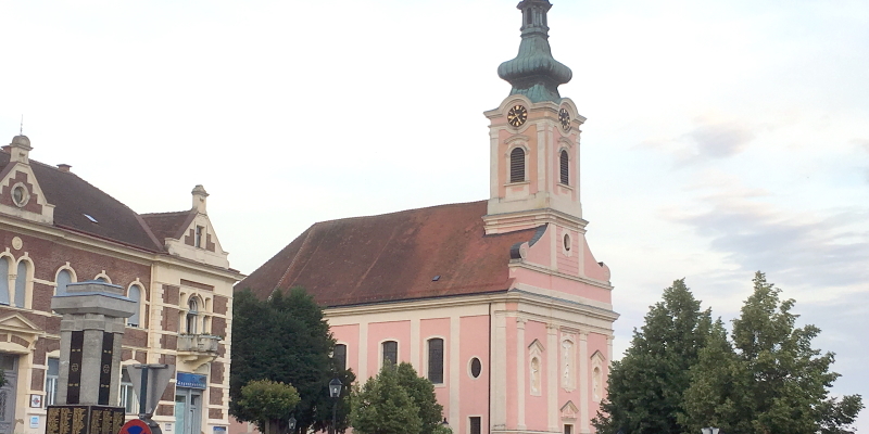 ORF III und Radio Burgenland übertragen den Gottesdienst am Sonntag, 31.7.2022 um 10 Uhr, aus der Pfarrkirche Pinkafeld.